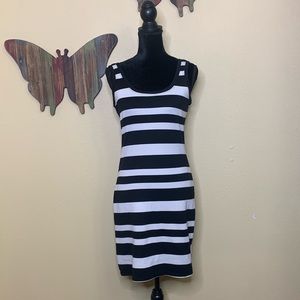 Willow & Clay Form Fitted Striped Dress